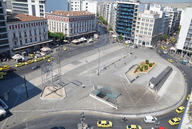 Κυκλοφοριακές ρυθμίσεις σε δρόμους γύρω από την Ομόνοια