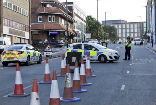 Συναγερμός στη Βρετανία: Συνελήφθησαν πέντε ύποπτοι για τρομοκρατικό χτύπημα