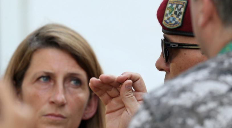 Ρίο – Σφαίρα στον χώρο που φιλοξενεί τους δημοσιογράφους στο κέντρο Ιππασίας