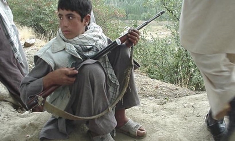 Αυξάνονται τα παιδιά σε επιθέσεις αυτοκτονίας