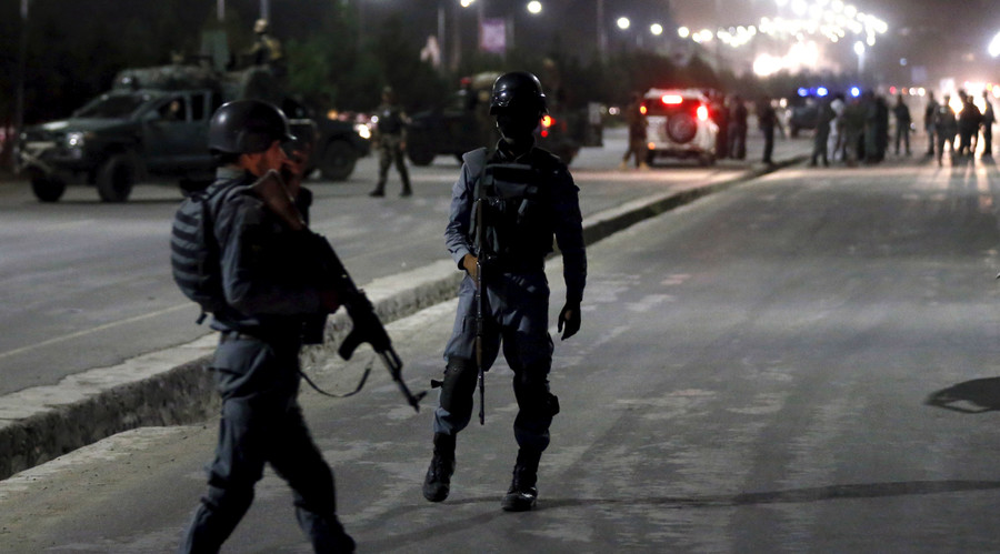 Κοντά στο αεροδρόμιο η έκρηξη στην Καμπούλ – Φήμες για ρουκέτα και πυροβολισμούς