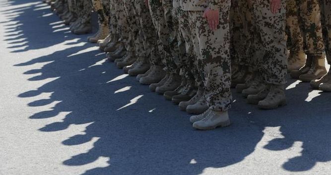 DW: Έλληνες οπλίτες στον γερμανικό στρατό;