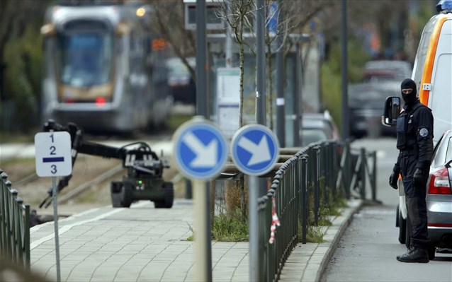 Τρεις συλλήψεις υπόπτων για τρομοκρατία στις Βρυξέλλες