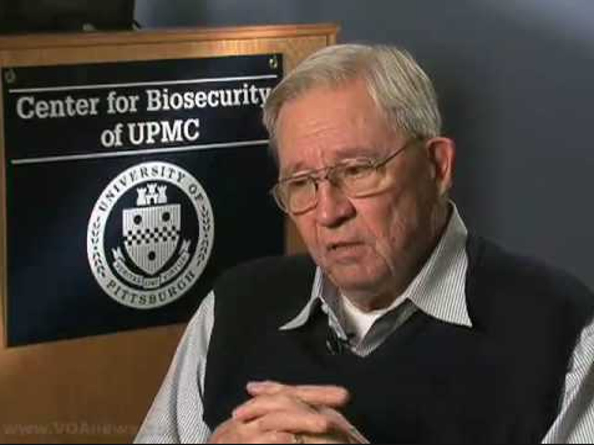 Απεβίωσε ο επιδημιολόγος που εξάλειψε την ευλογιά