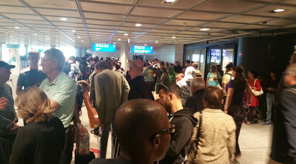 Εκκενώθηκε το αεροδρόμιο της Φρανκφούρτης – ΒΙΝΤΕΟ