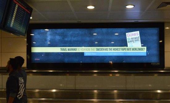 Αφίσα στο αεροδρόμιο Ατατούρκ χαρακτηρίζει τη Σουηδία «χώρα του βιασμού» – ΦΩΤΟ