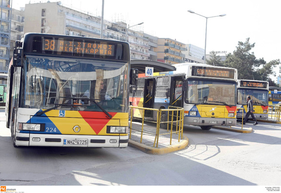 «Χειρόφρενο» και σήμερα στα αστικά λεωφορεία της Θεσσαλονίκης