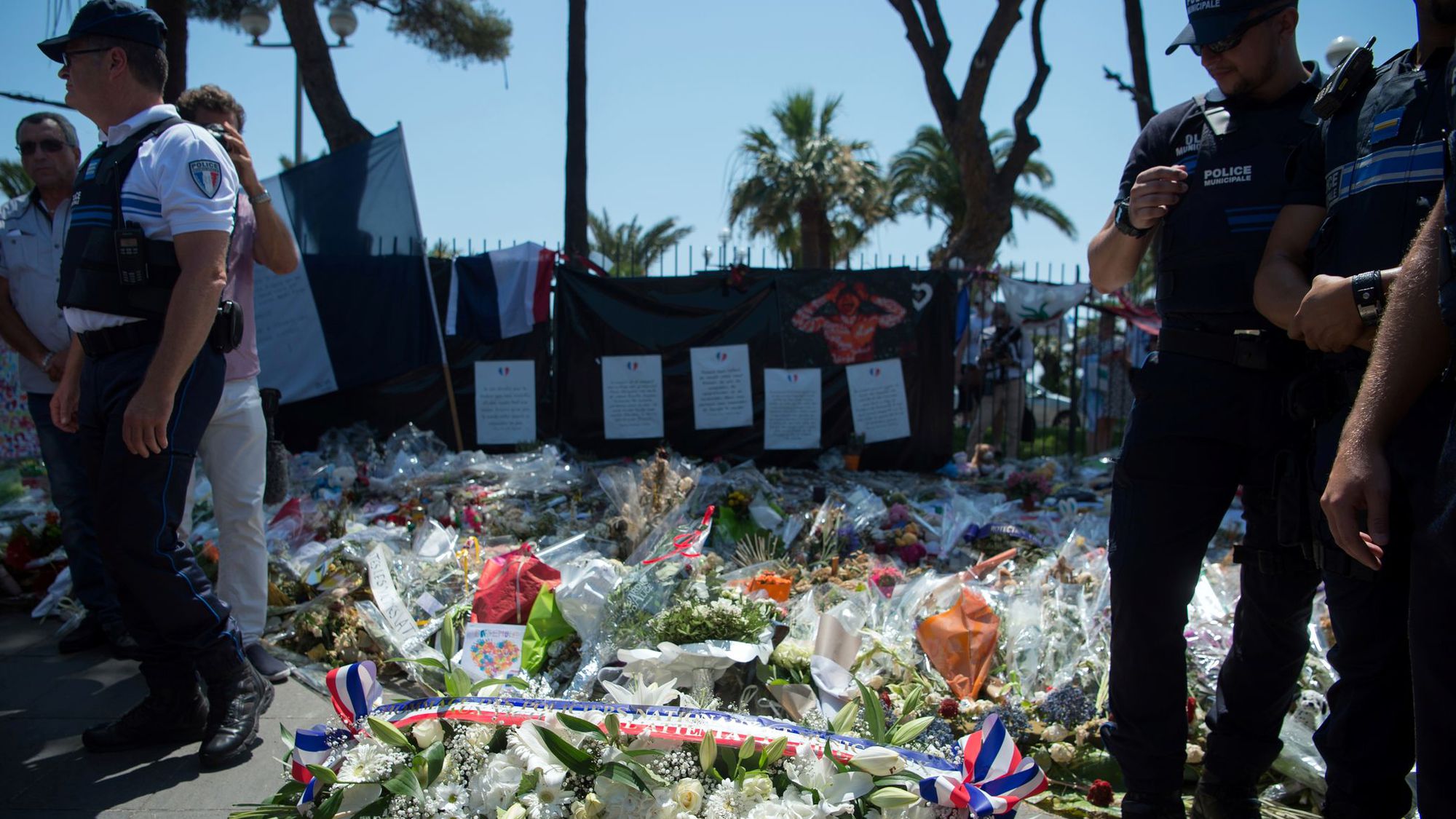 Νίκαια – Ακόμα ένας νεκρός από την επίθεση – Στους 85 ανέρχονται, πλέον, οι νεκροί