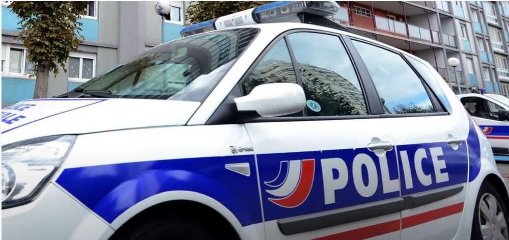 Nέο αιματηρό επεισόδιο στη Γαλλία – Ο δράστης φώναζε “Αλλάχου Άκμπαρ” – ΦΩΤΟ