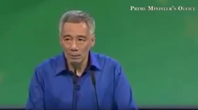 Κατέρρευσε σε ζωντανή μετάδοση ο Πρωθυπουργός της Σιγκαπούρης – ΒΙΝΤΕΟ