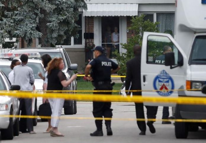 Τρεις νεκροί από επίθεση με τόξο στο Τορόντο