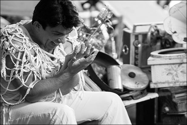 Ο…Τρελός επιστρέφει στο Eliart!