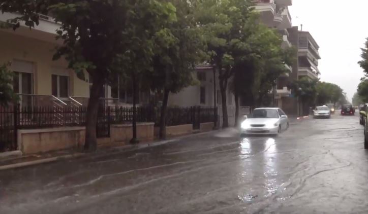 Ισχυρή καταιγίδα έπληξε την Πτολεμαΐδα