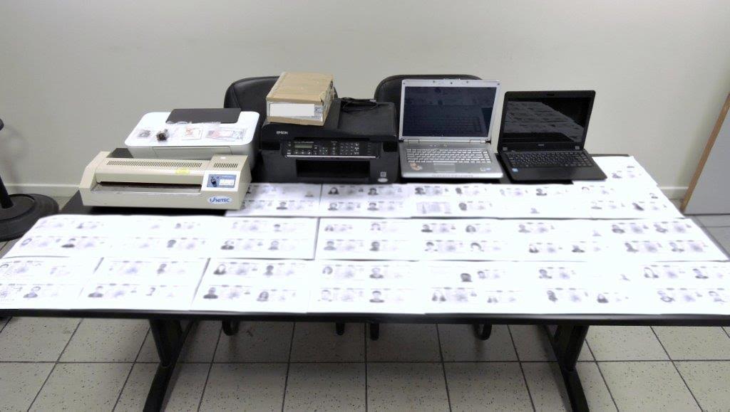 Εργαστήριο πλαστών διαβατηρίων στην Κυψέλη