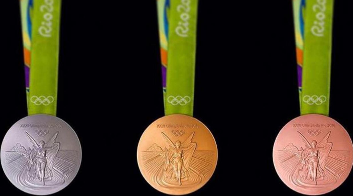 Η Ελληνίδα σχεδιάστρια των Ολυμπιακών μεταλλίων