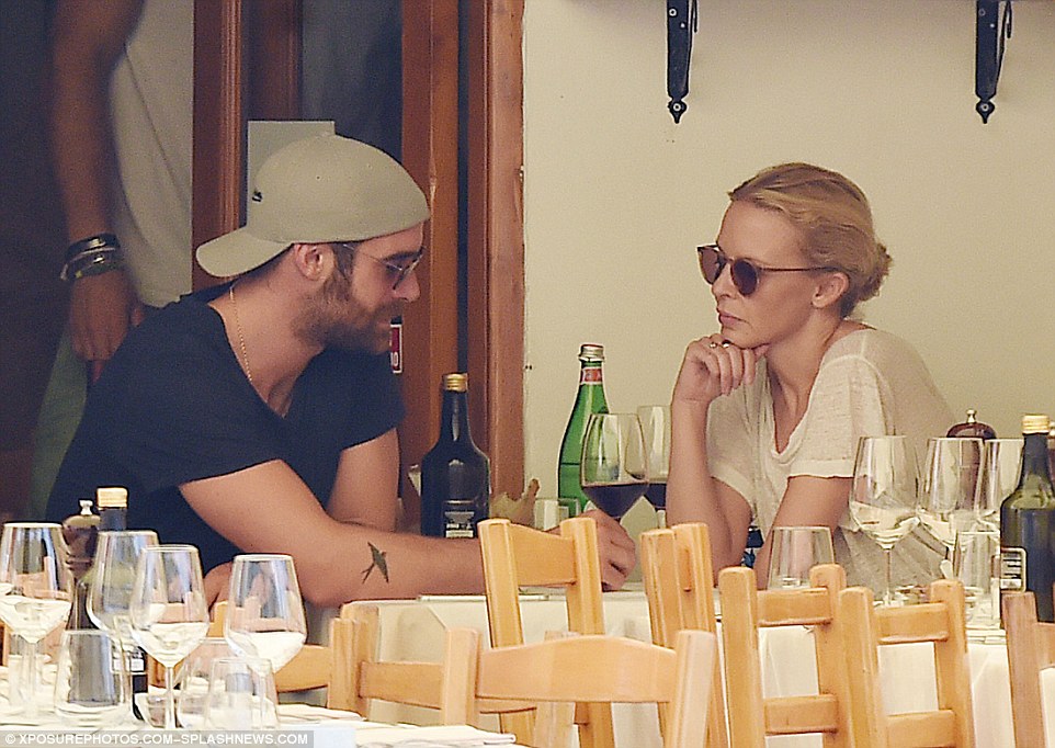 Το αψεγάδιαστο κορμί της Κάιλι Μινόγκ – ΦΩΤΟ