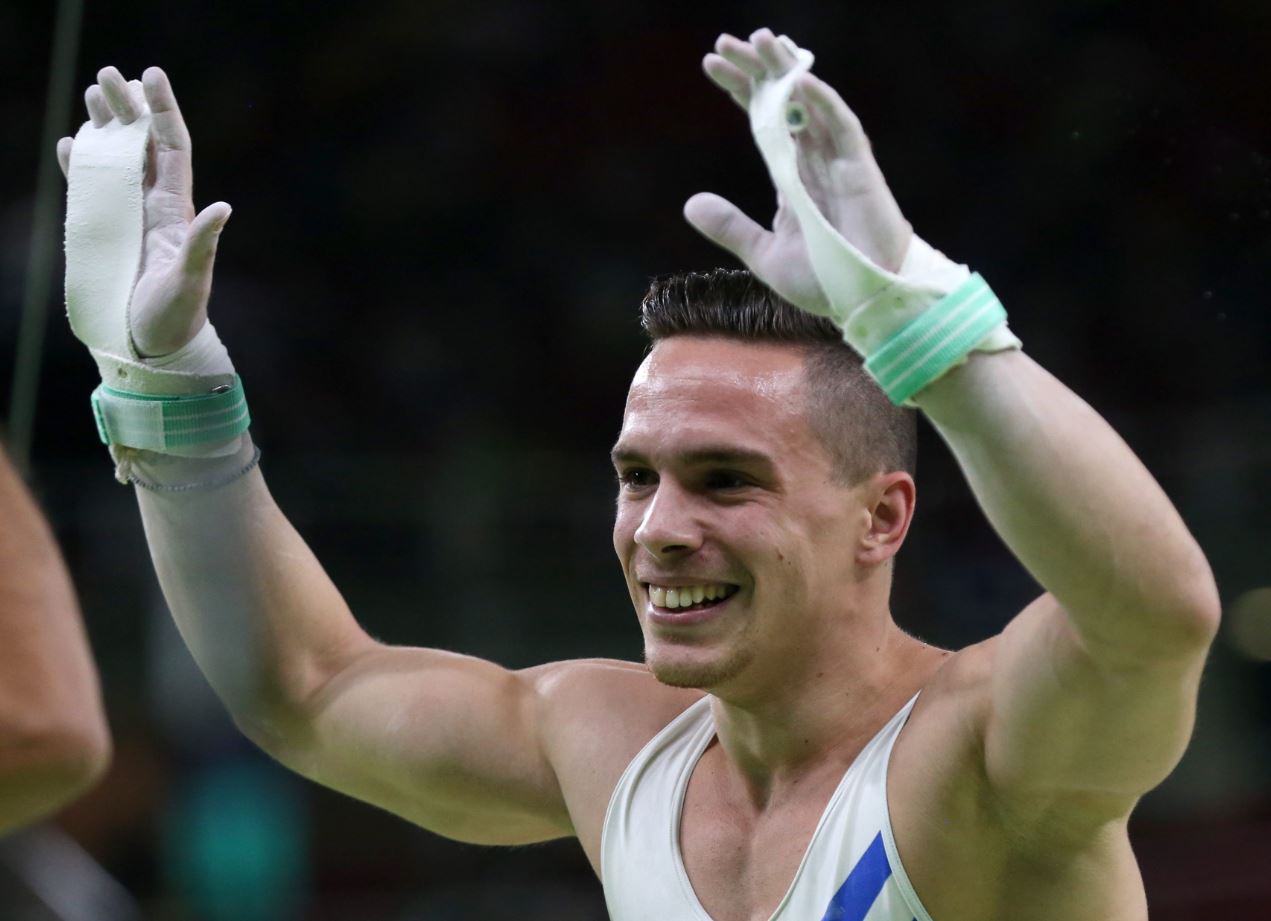 Ο διεθνής Τύπος αποθεώνει τον Λευτέρη Πετρούνια