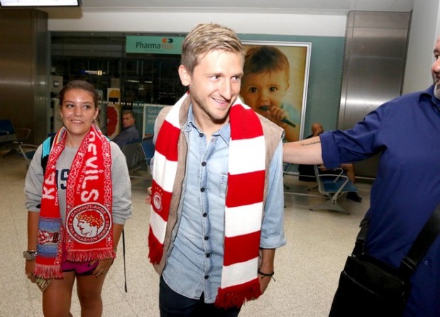 Μαρίν: Για τρία χρόνια στον Ολυμπιακό