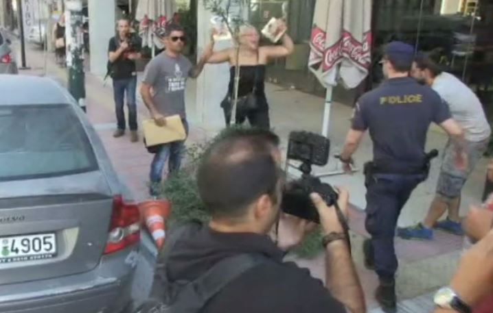 Στον Πειραιά ο χειριστής του ταχύπλοου – Τραγική φιγούρα η γυναίκα που έχασε τον αδελφό της