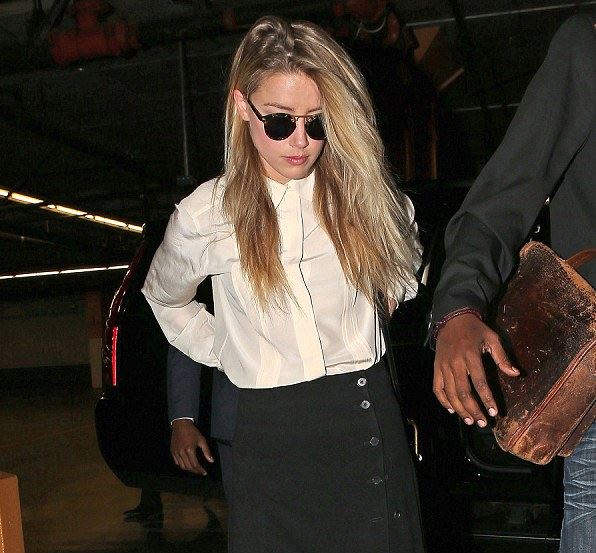 Ούρλιαζε και έκλαιγε η Άμπερ Χερντ κατά τη διάρκεια της ένορκης κατάθεσης – ΒΙΝΤΕΟ