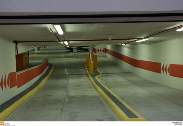 Τρίτη ακριβότερη πόλη στην Ευρώπη η Αθήνα στο πάρκινγκ