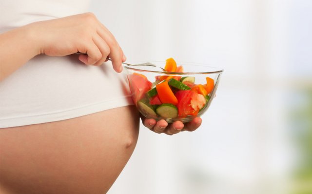 Pregorexia: Η διατροφική διαταραχή και οι κίνδυνοι που ενέχει για τη μητέρα και το παιδί