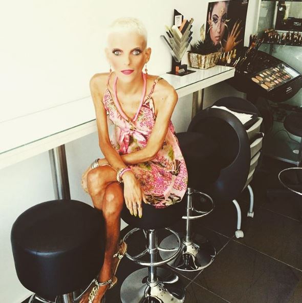 Η φωτογραφία που ανέβασε η Νανά Καραγιάννη μέσα από το νοσοκομείο