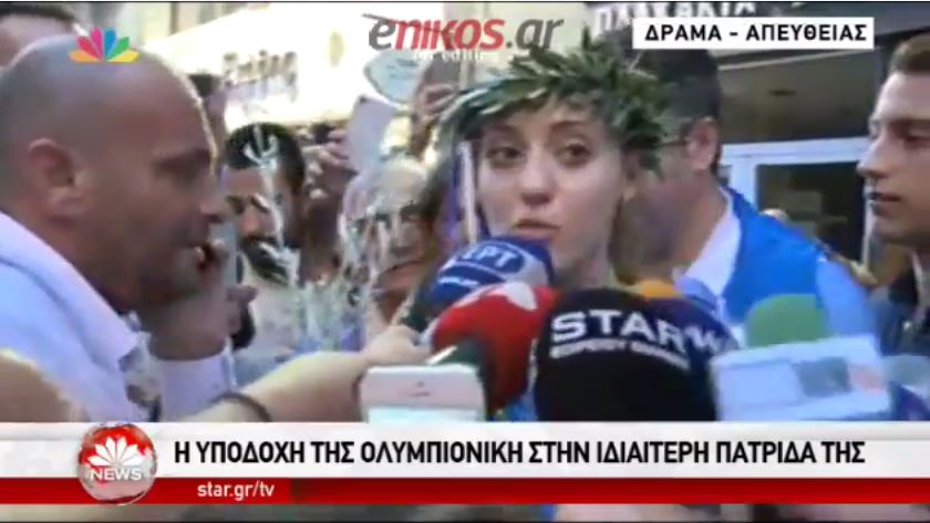 Η θερμή υποδοχή της “χρυσής” Άννας και οι πανηγυρισμοί στη Δράμα – ΒΙΝΤΕΟ