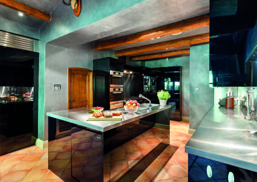 NINTCHDBPICT000258182135