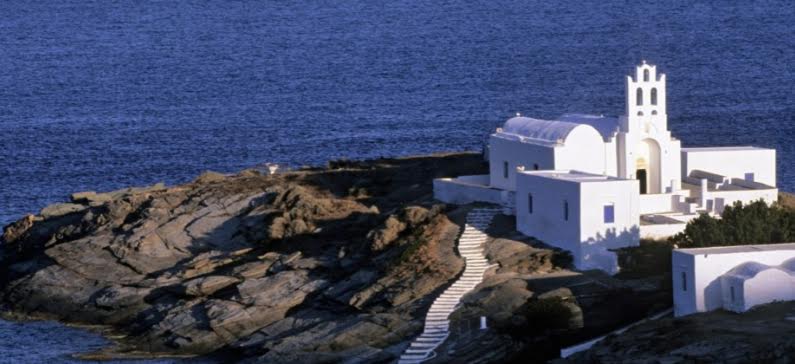 3 ελληνικά νησιά στα 10 κορυφαία της Μεσογείου