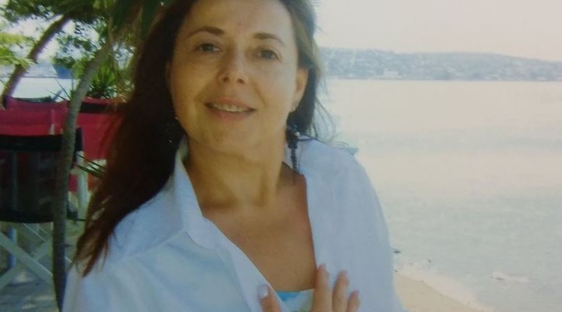 Θρίλερ με την 50χρονη εύπορη που αγνοείται – Πού επικεντρώνονται οι έρευνες