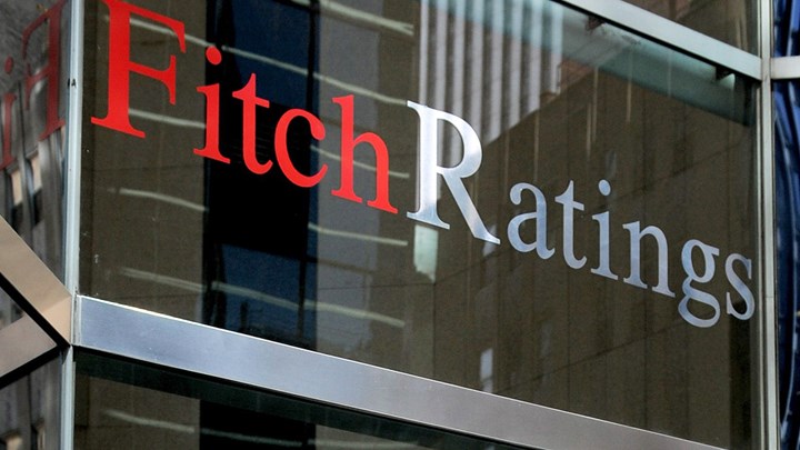 Fitch: Τα κόκκινα δάνεια ταρακουνούν το τραπεζικό σύστημα της Κίνας