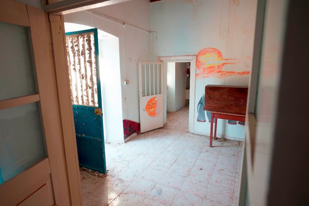 Το εσωτερικό του σπιτιού που έμενε ο Μπεν πριν από την εξαφάνιση του – ΦΩΤΟ