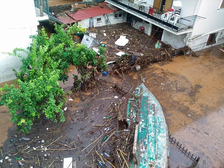 Νέες Φωτογραφίες από την καταστροφή στην Καλαμάτα