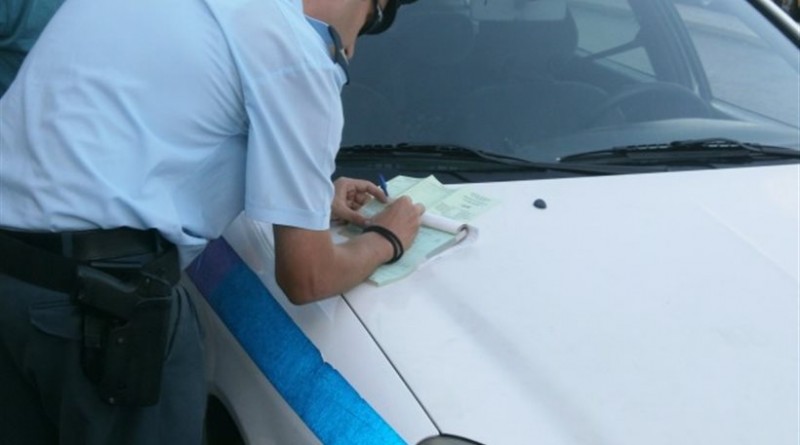 Δεκάδες κλήσεις από την Τροχαία σε οδηγούς σχολικών λεωφορείων