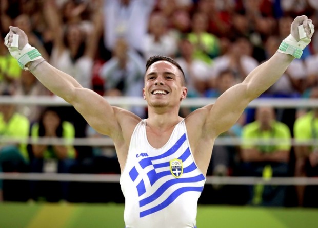 Η αγκαλιά του Πετρούνια με τον Τζόρτζεβιτς και οι ασκήσεις στην πισίνα – ΦΩΤΟ