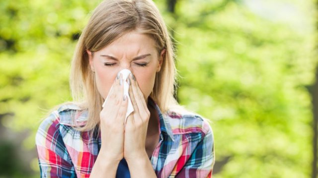 Φθινοπωρινές αλλεργίες: Συμπτώματα και αντιμετώπιση