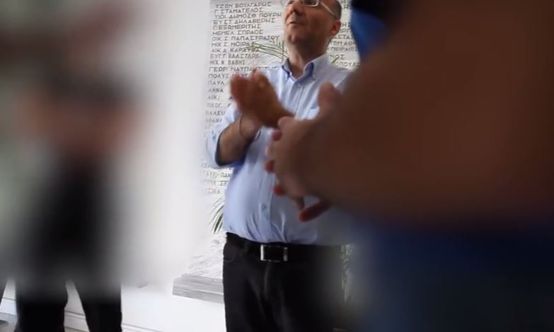 Η “επίσκεψη” των μελών του Ρουβίκωνα στο γηροκομείο Πειραιά – ΒΙΝΤΕΟ