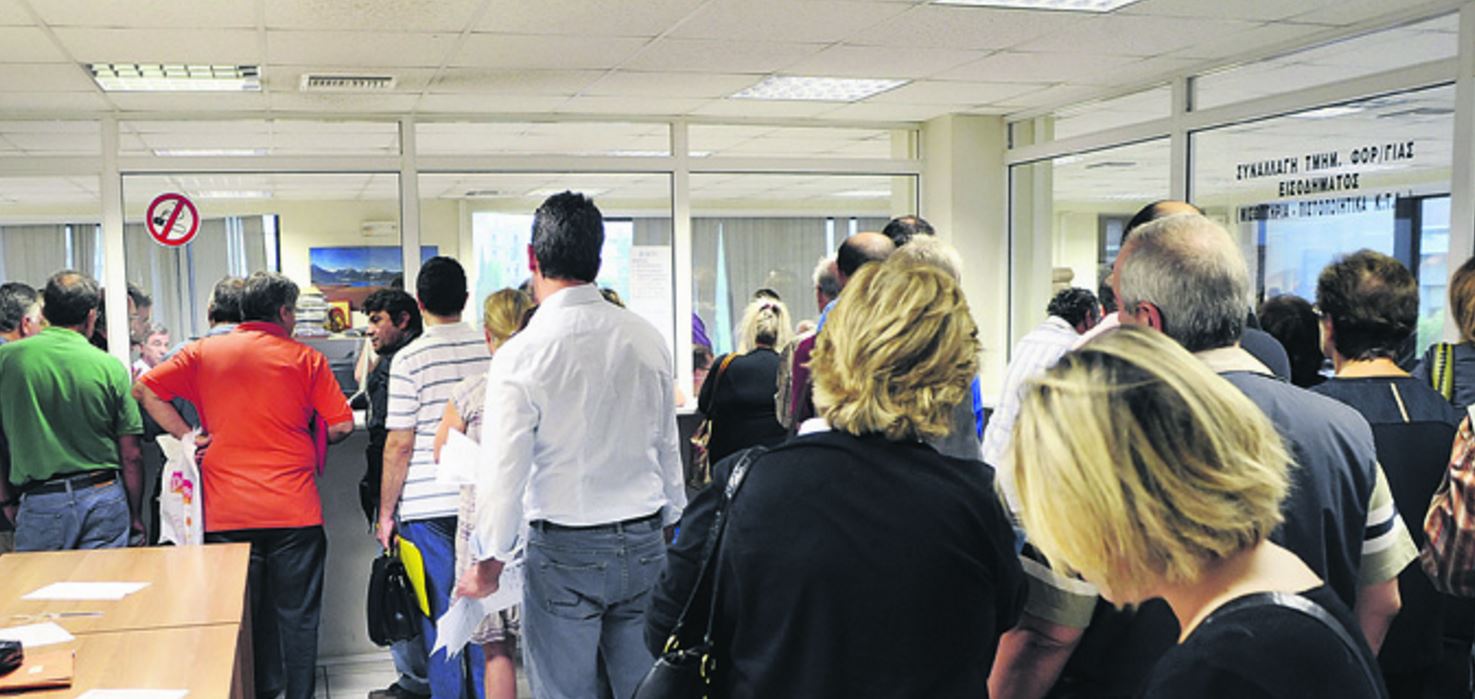 Χάθηκαν οι μισές ρυθμίσεις των 100 δόσεων στον ΟΑΕΕ – ΦΩΤΟ