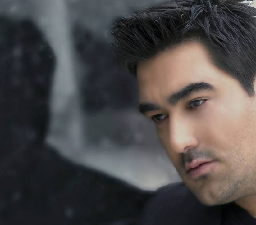 Πέθανε ο τραγουδιστής Γιώργος Καραγιαννάκης