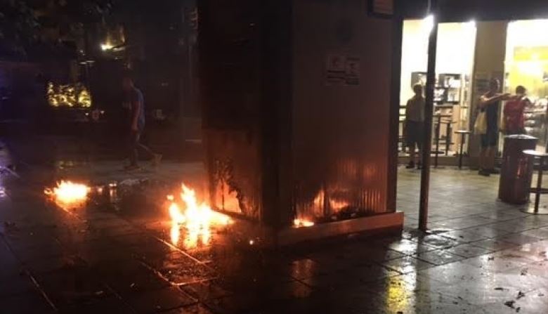 Ένταση και «βροχή» από μολότοφ στη Θεσσαλονίκη – ΒΙΝΤΕΟ