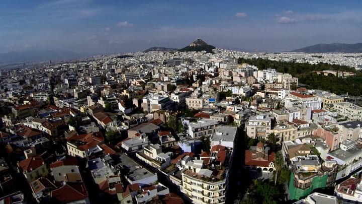 Μπλόκο στις μεταβιβάσεις αυθαιρέτων