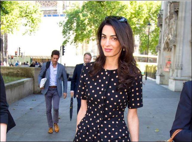 Η Αμάλ Αλαμουντίν έκανε έξαλλους τους θαυμαστές της