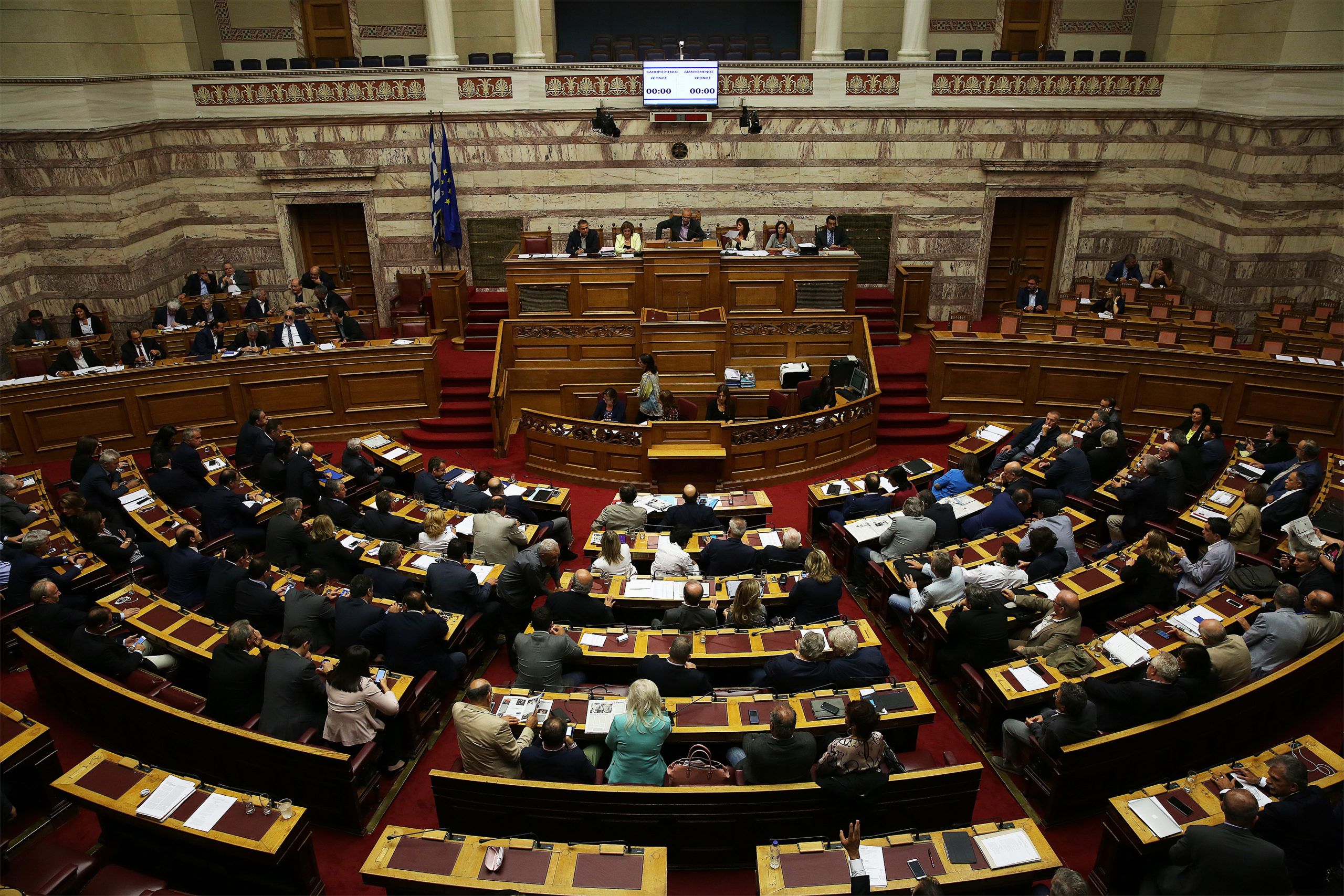 Με 152 “ναι” πέρασε το πολυνομοσχέδιο