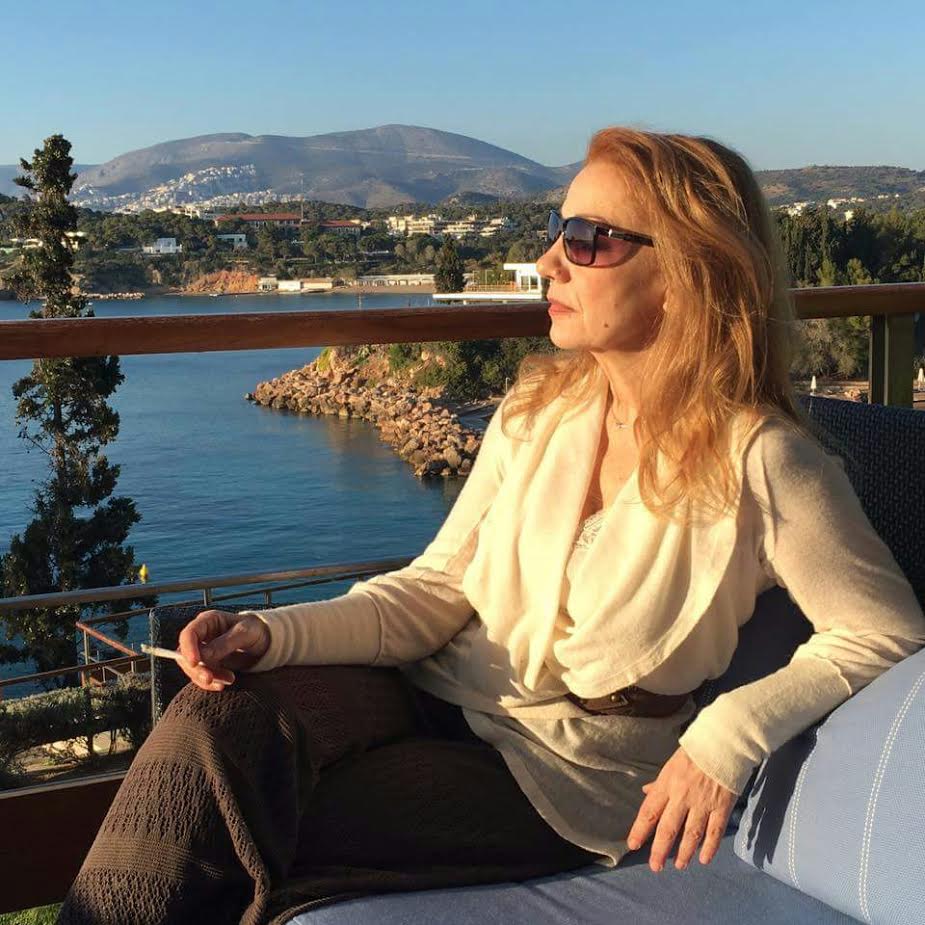 Η Ζούνη «πολιορκεί»σκηνοθέτη βραβευμένο με Όσκαρ για την «Αλάσκα»της!