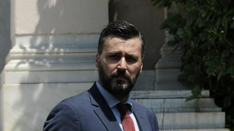 Καλλιάνος: Οι 6 λόγοι που πρέπει να παραιτηθεί ο Πάνος Καμμένος