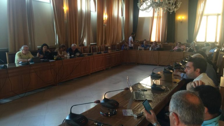 “Ναι” του δήμου Ηρακλείου Κρήτης στην προσωρινή φιλοξενία προσφύγων