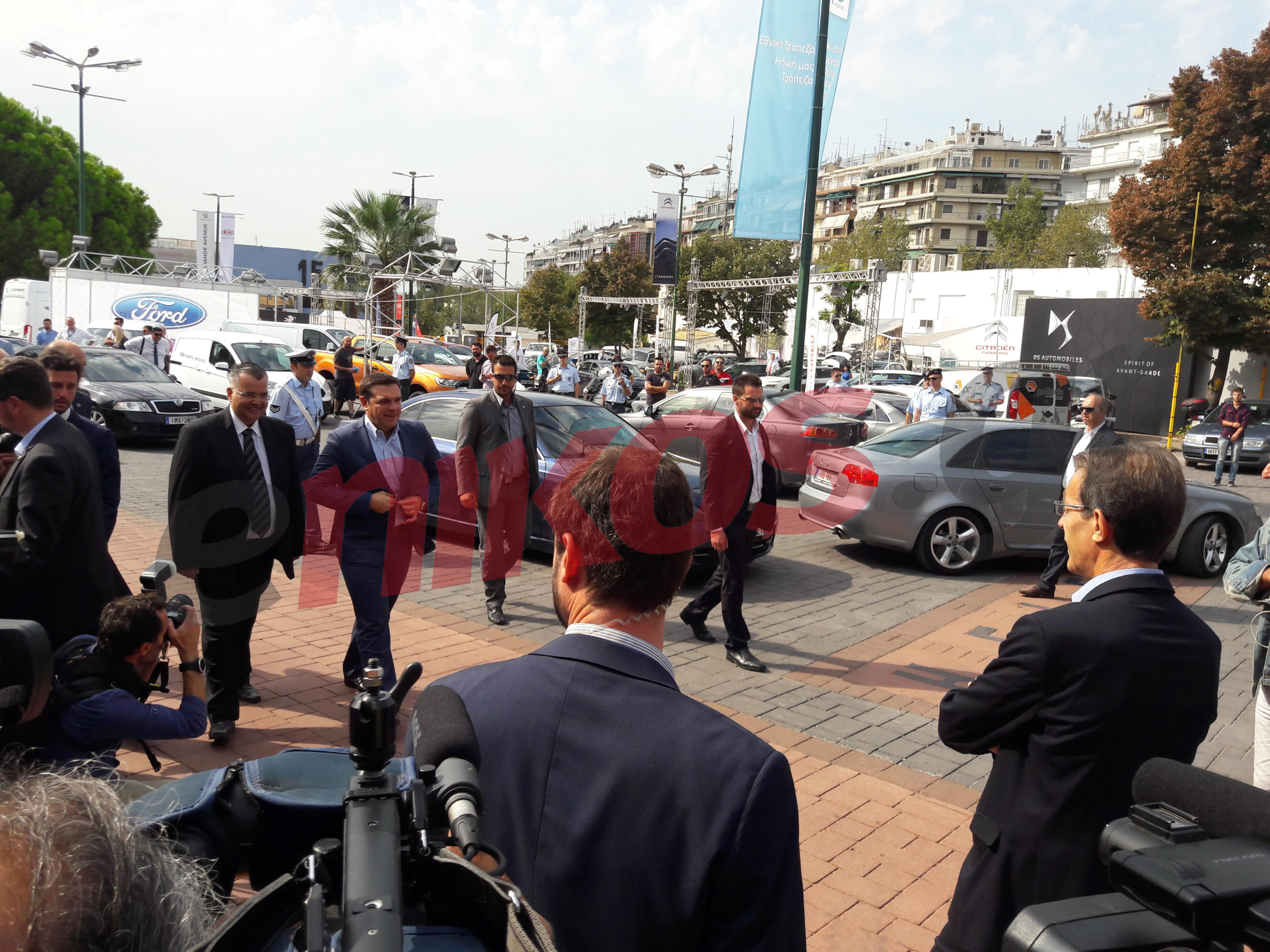 Τσίπρας: Να μετατρέψουμε τη ΔΕΘ σε ένα οικονομικό φόρουμ, όχι μόνο πολιτικό