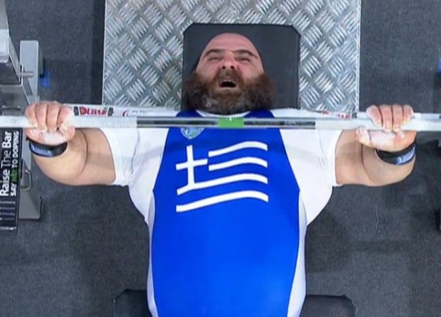 Σήκωσε την Ελλάδα στα χέρια του ο Μάμαλος – Χρυσό μετάλλιο στην άρση βαρών