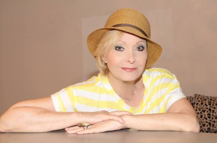 Η Γκίνη αποχώρησε από τον «Ακάδημο»